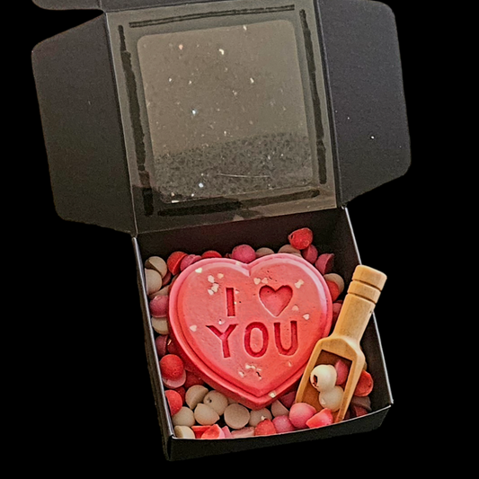 Love Hearts Gift Box